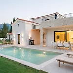 Ionian Trilogy Luxury Sami (Kefalonia)