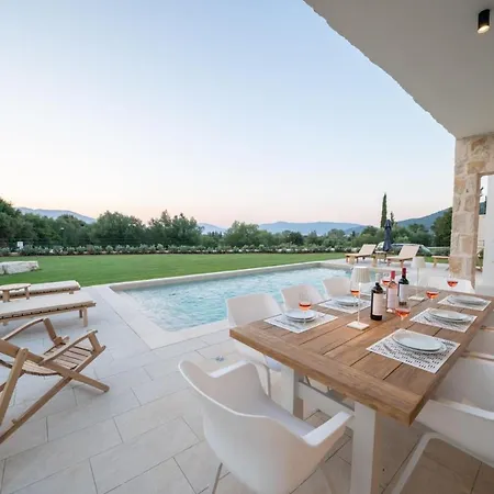 ヴィラ Ionian Trilogy Luxury *