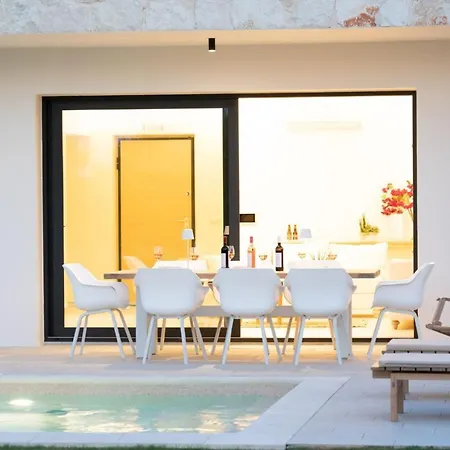 Ionian Trilogy Luxury * サミ