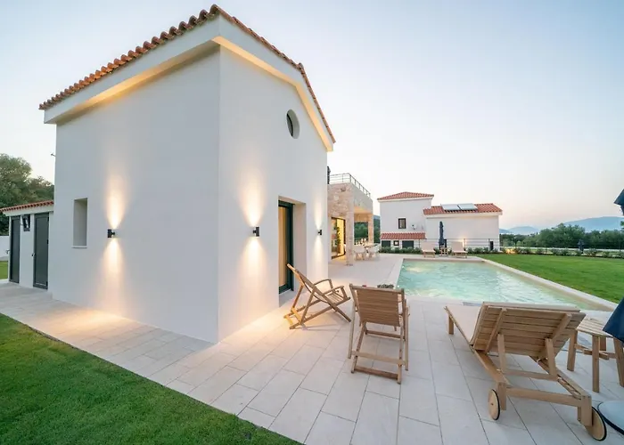Ionian Trilogy Luxury * Számi