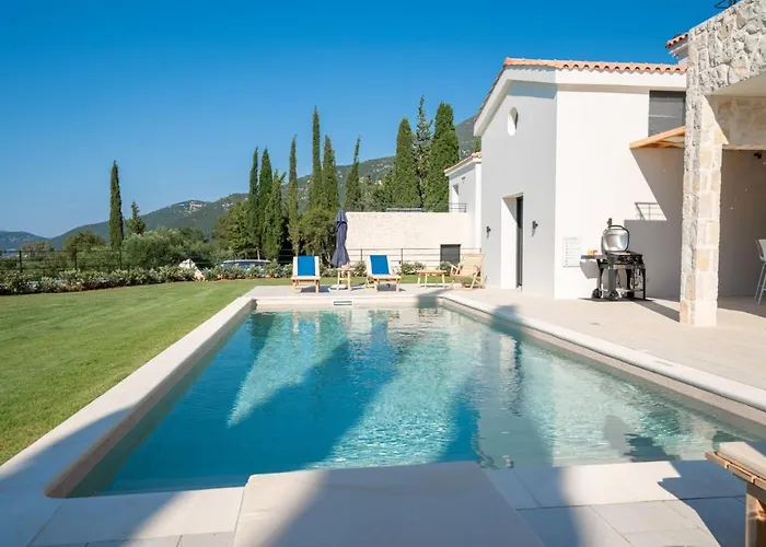 Ionian Trilogy Luxury Villa Számi