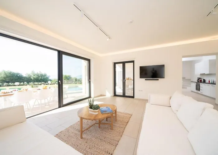 Ionian Trilogy Luxury Willa *