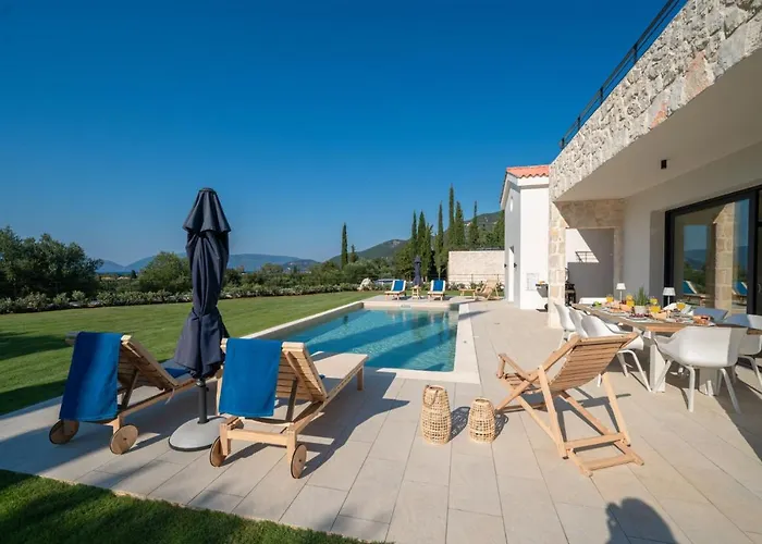 Ionian Trilogy Luxury Willa Sami (Kefalonia)